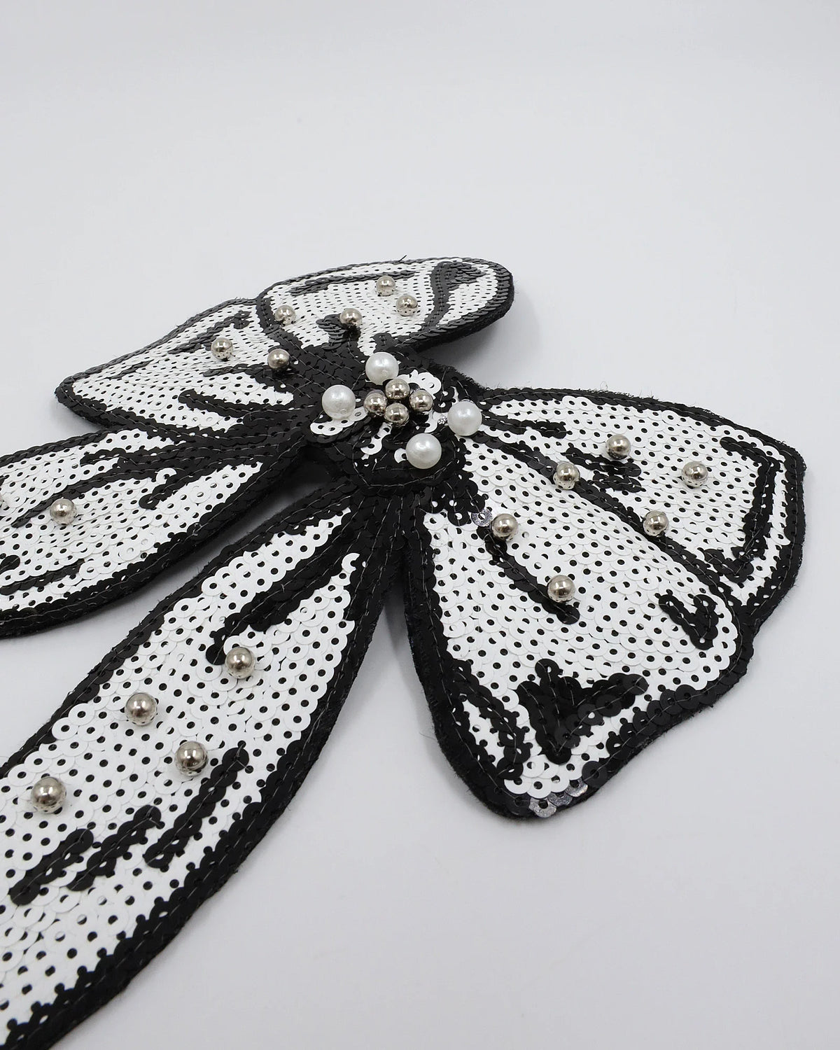 Ford "Hedy" Oversized Bow